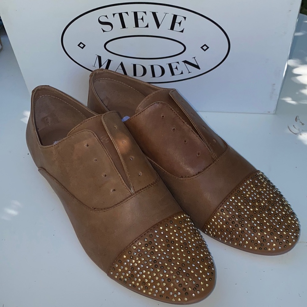 AUTH NIB STEVE MADDEN TAPPS OXFORD COGNAC US 8.5